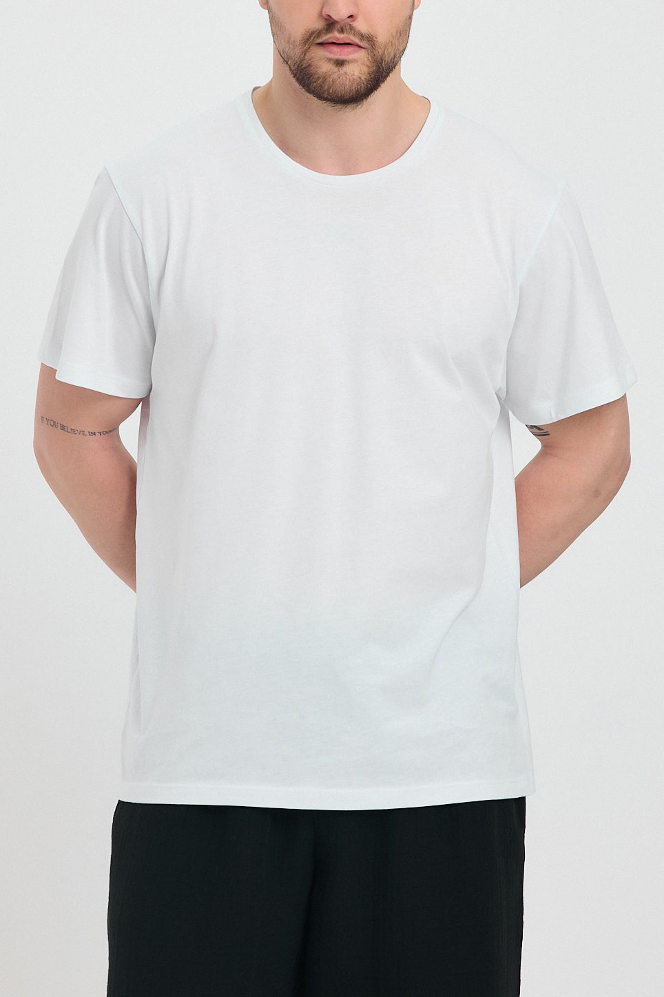 Alessio de Sole 100% Cotton White Basic T-Shirt- Men