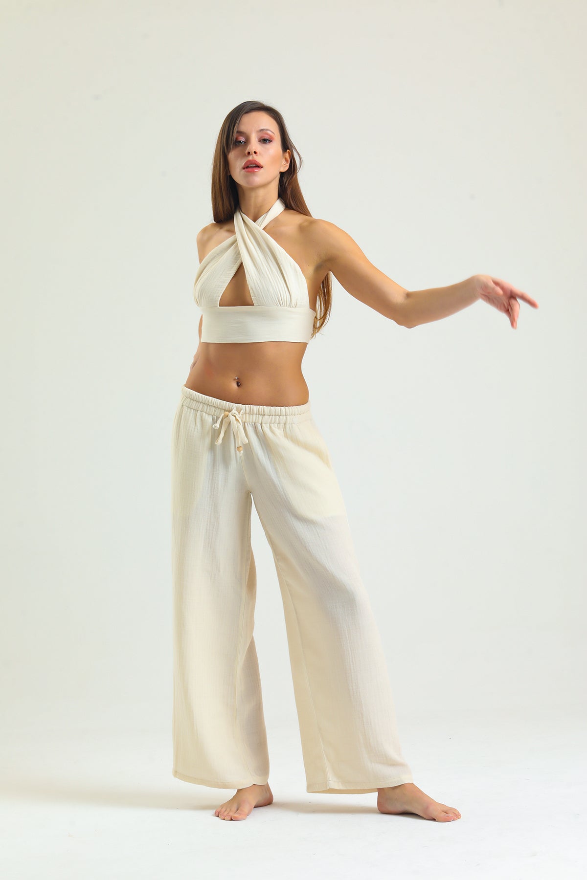 Alessio de Sole 100% Cotton Beige Trousers - Women
