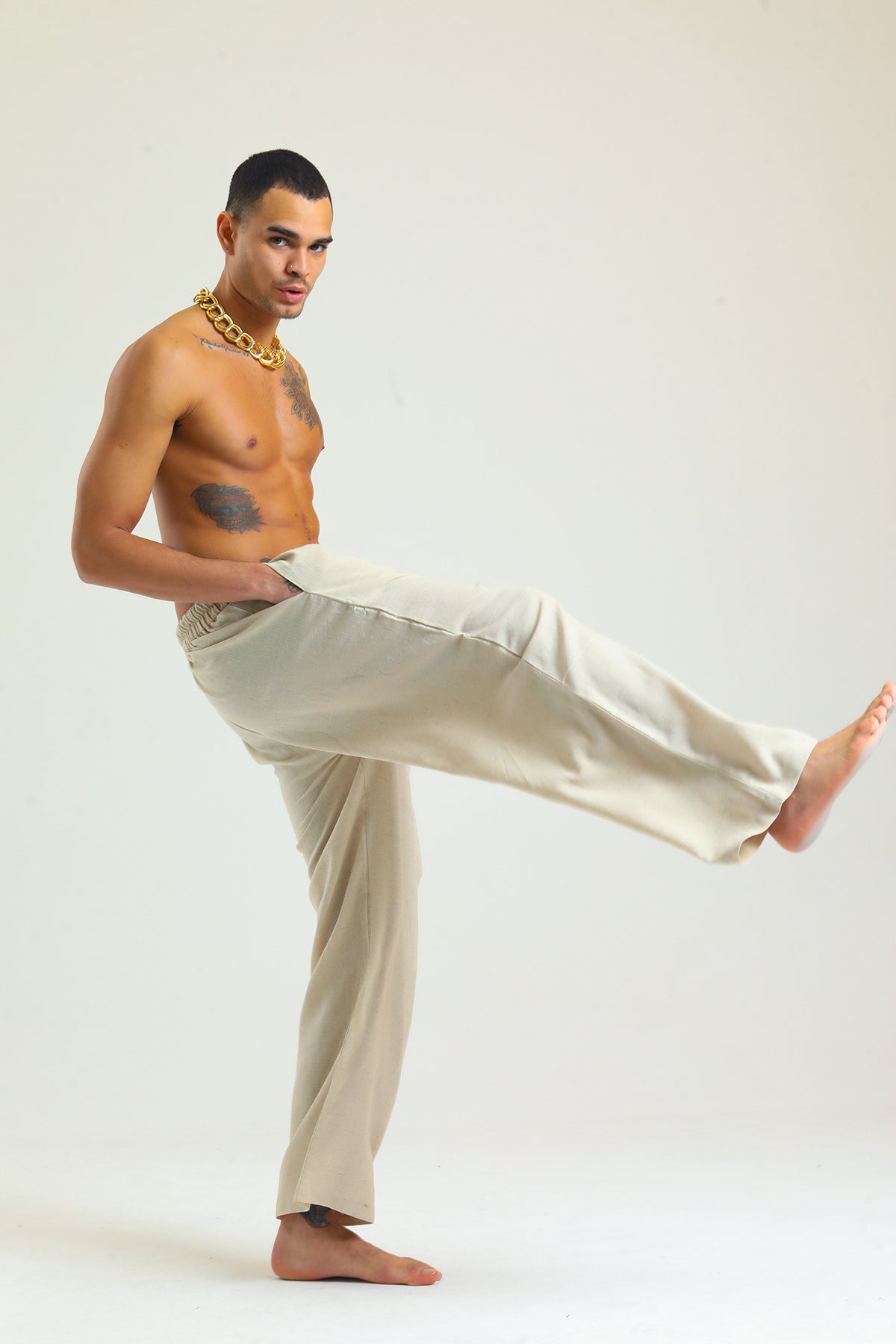 Alessio de Sole 100% Cotton Beige Trousers - Men